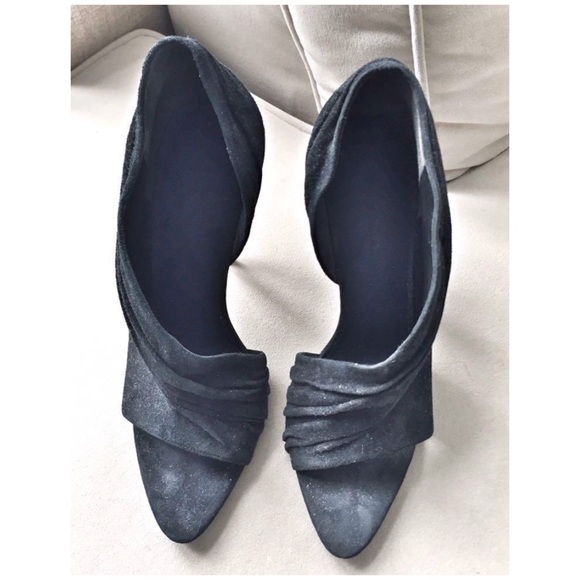 Alexander Wang MAJA Suede Pumps - Picture 5 of 7